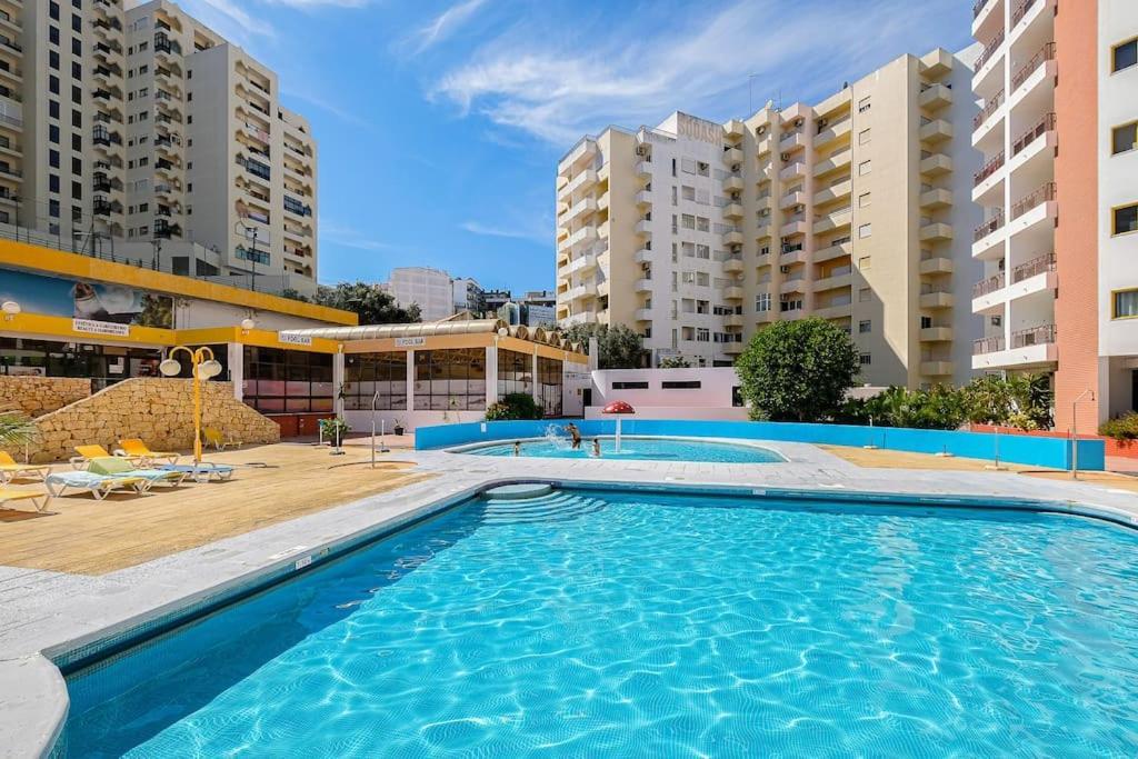 T2 With Pool, 300M From The Beach Portimão Esterno foto