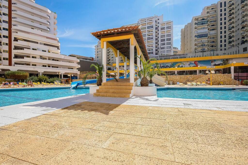 T2 With Pool, 300M From The Beach Portimão Esterno foto